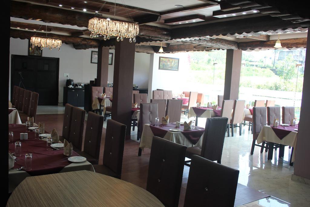 Hotel The Royal Court Nainital