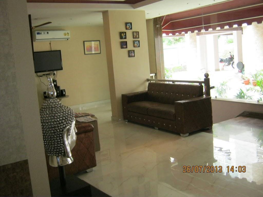The Royal Court Hotel Nainital